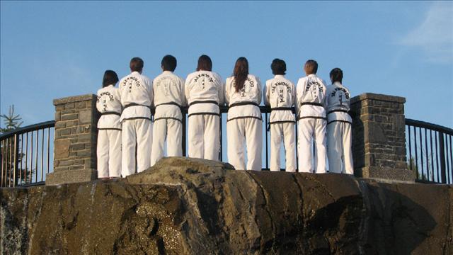 tn_480_a_day_at_the_hill_912-jpg